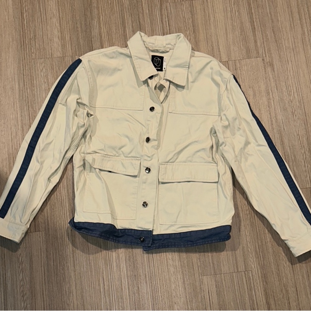 Women's White and Blue Jacket